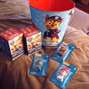 Paw Patrol Metal Pail, 2 Blind Boxes and 3 Puppies 🐶